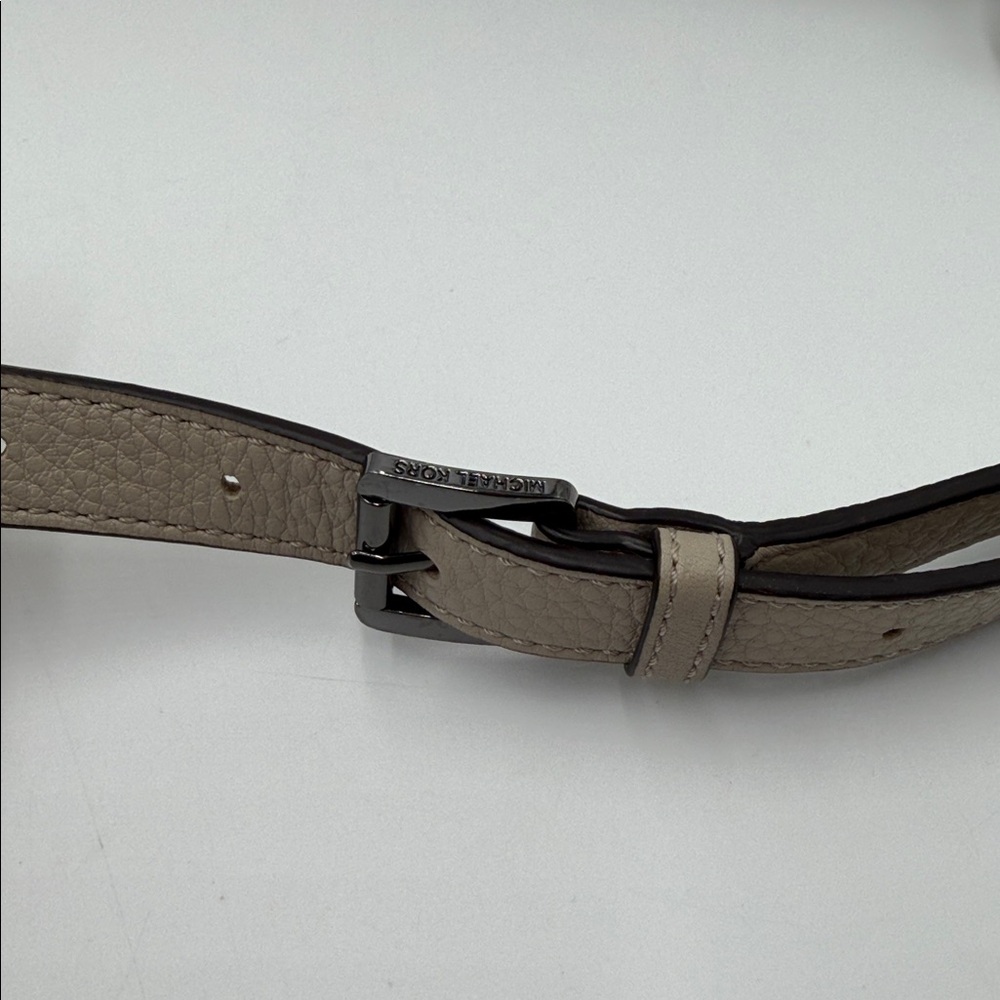 Michael Kors Rhea Zip Pyramid Stud Belt Bag - Picture 4 of 8